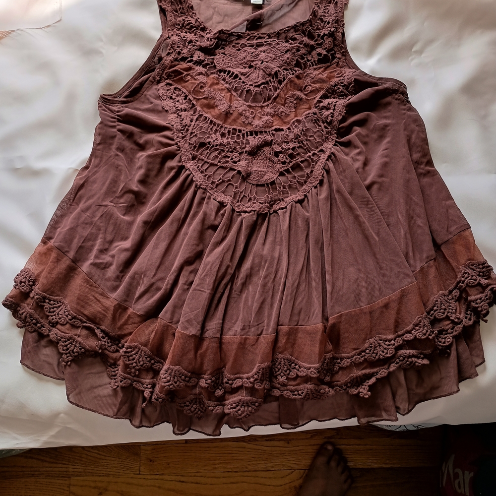 Elegant Lace Trimmed Blouse - Brown